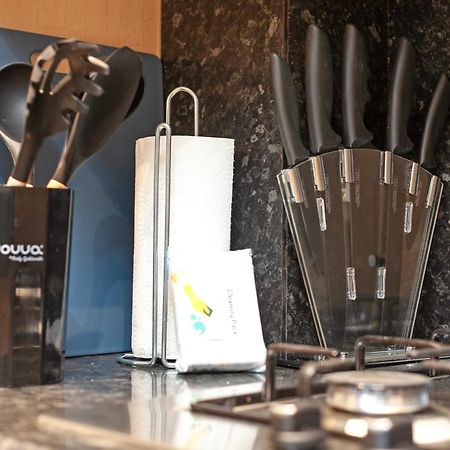 Beautiful 3 Bedroom Flat In Scott Ellis Gardens ロンドン エクステリア 写真