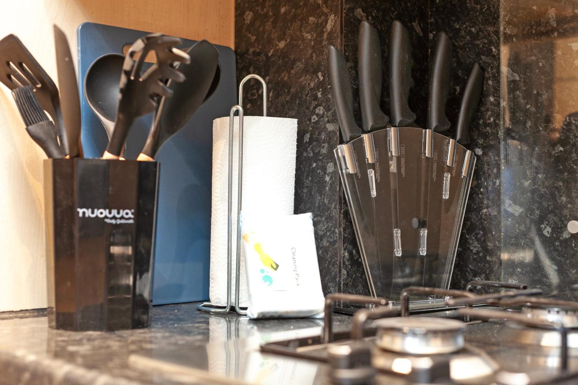 Beautiful 3 Bedroom Flat In Scott Ellis Gardens ロンドン エクステリア 写真