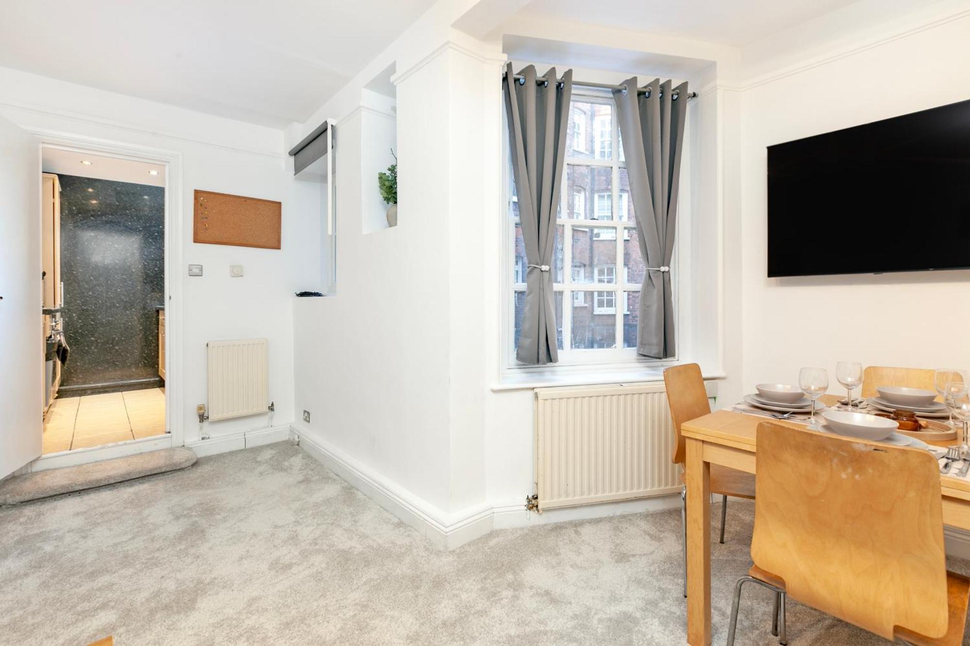 Beautiful 3 Bedroom Flat In Scott Ellis Gardens ロンドン エクステリア 写真